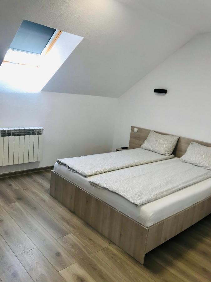 Vila Nona Apartment Сибиу Екстериор снимка