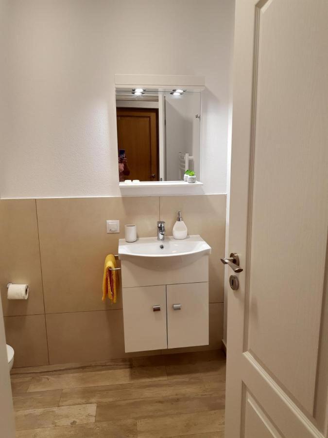 Vila Nona Apartment Сибиу Екстериор снимка